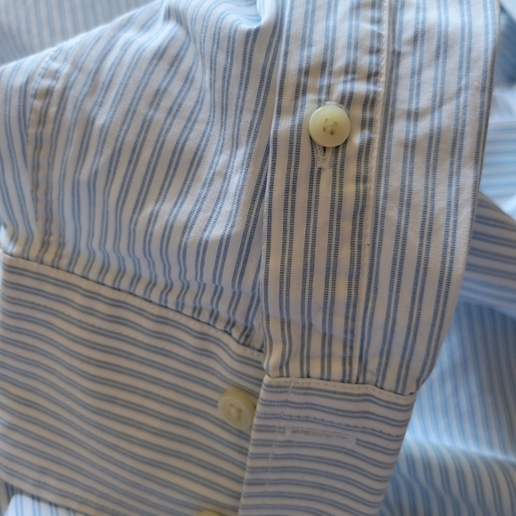 Abercrombie & Fitch Men's Blue Striped Shirt - Picture 5 of 7